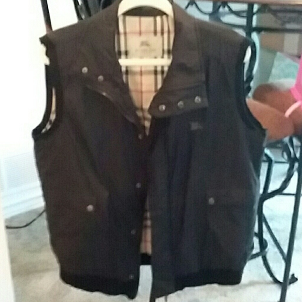 Burberry vest